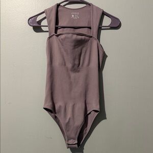 Ribbed Square-Neck Bodysuit in Mauve